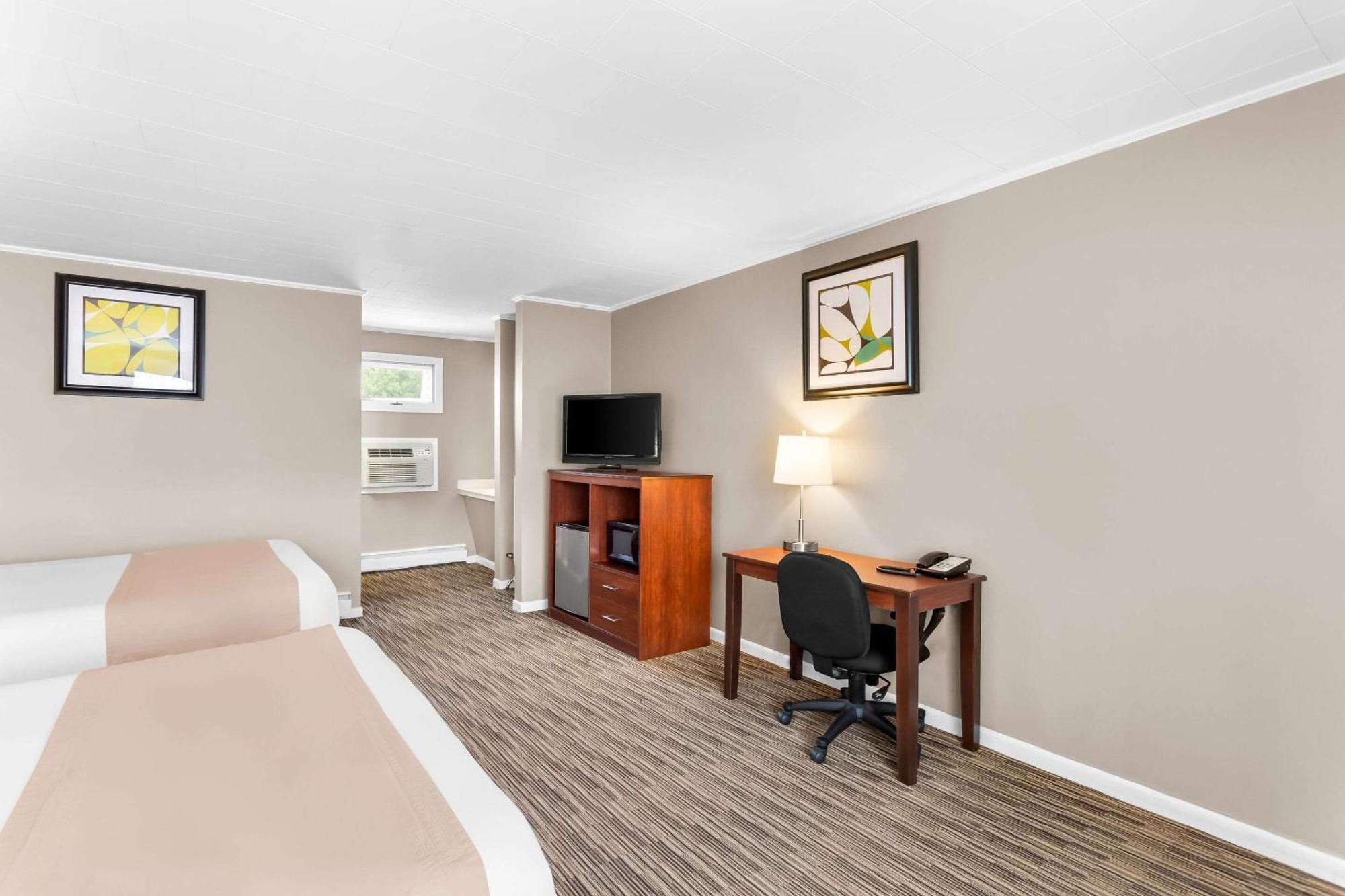 Rodeway Inn Gorham Extérieur photo