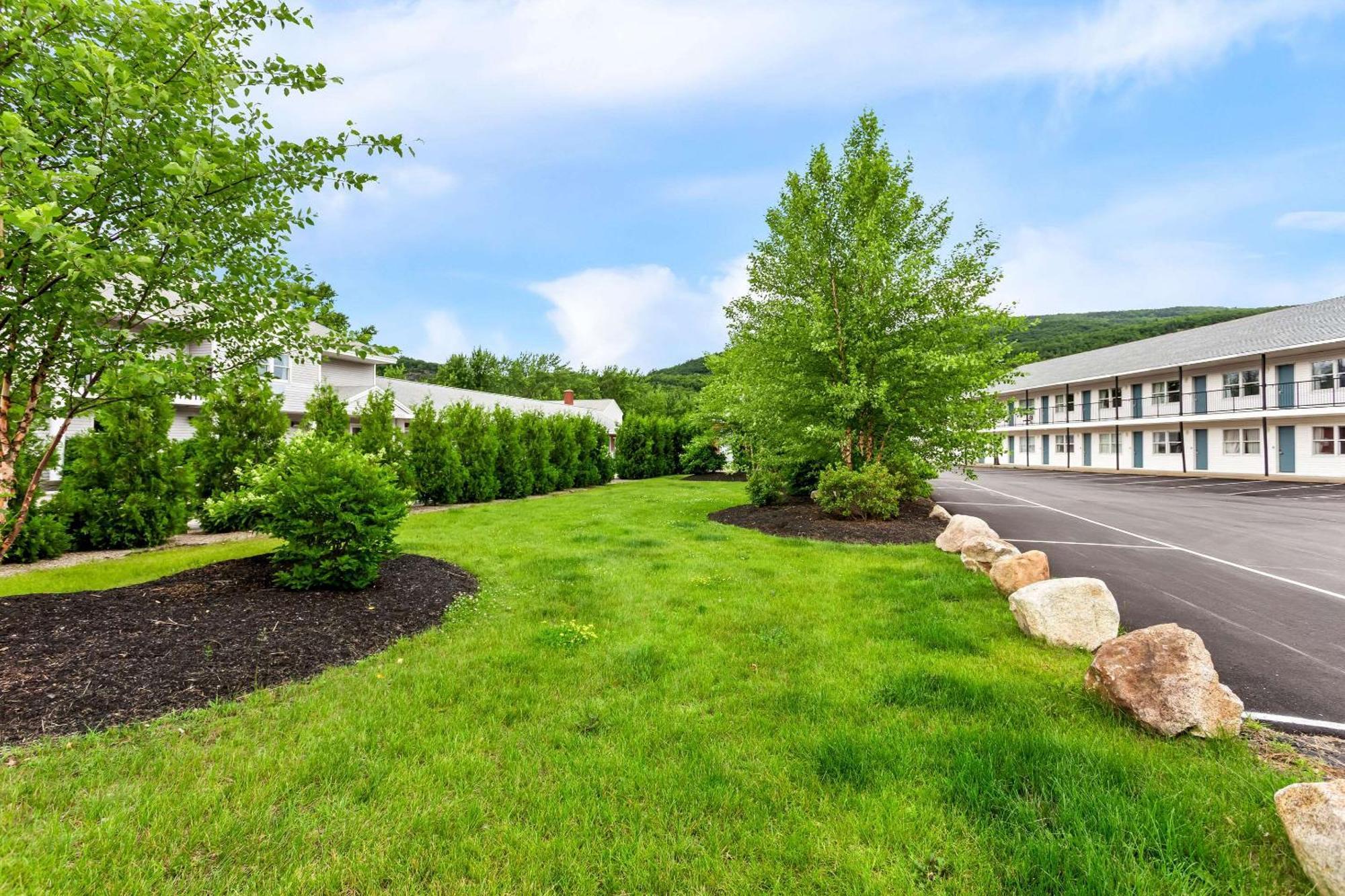 Rodeway Inn Gorham Extérieur photo